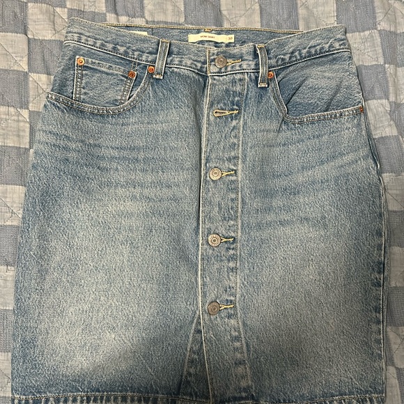 Levi’s Mom Skirt - Picture 1 of 2